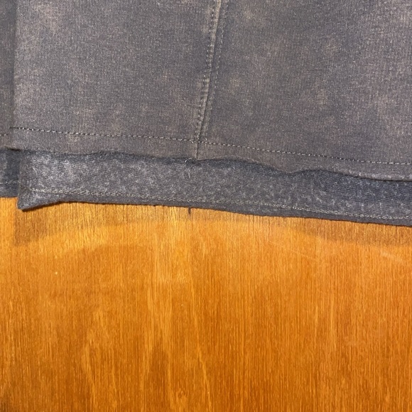 GRAY MINERAL WASH MOJAVE DESERT, CALIFORNIA GRAPHIC SCENERY SWEATER SIZE MEDIUM - Picture 6 of 7